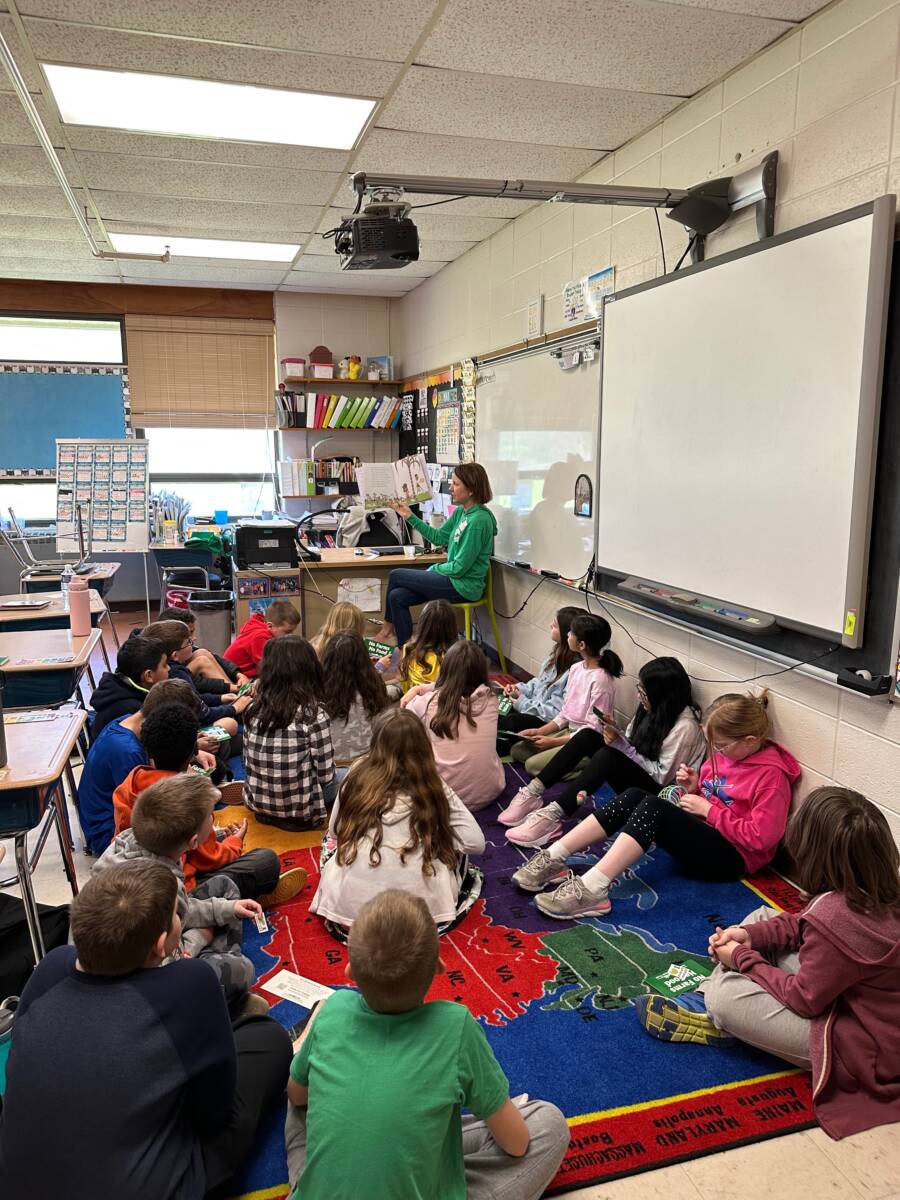 FH Kelly Plunkett reading to 4th grade class